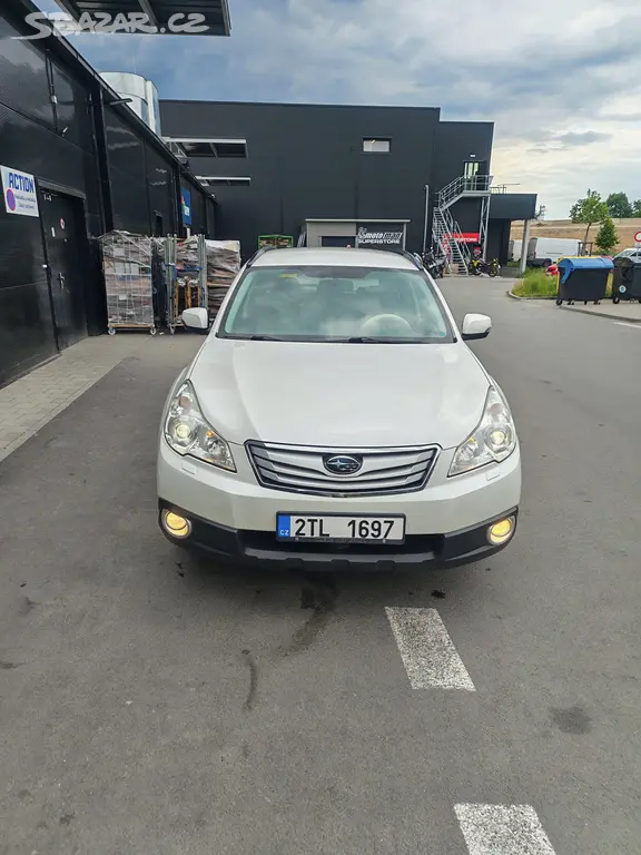 Subaru Outback 2.5 i